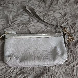 Gucci Metallic Silver Wristlet